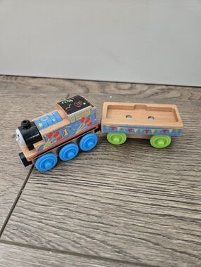 Thomas & Friends Wooden Railway Birthday Thomas Train – Special Edition